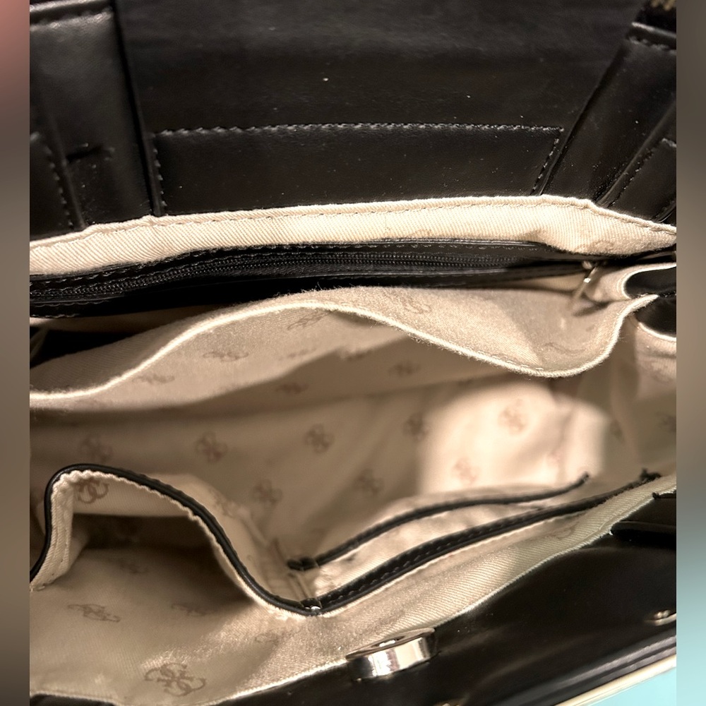GUESS Flower Embroidered Purse - Picture 4 of 6